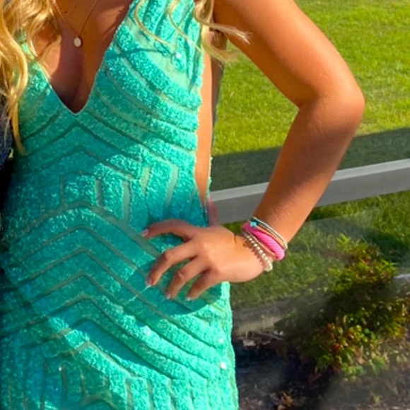 Dress homecoming - Picture 2 of 5